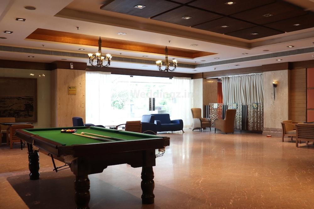 The Cambay Grand Hotel Ahmadábád Kültér fotó