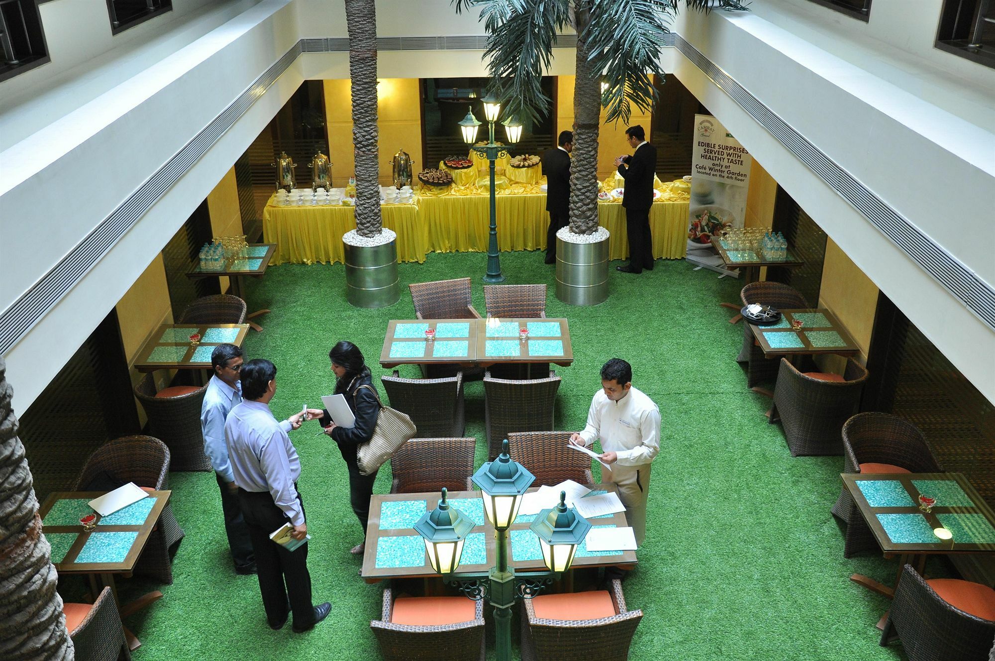 The Cambay Grand Hotel Ahmadábád Étterem fotó